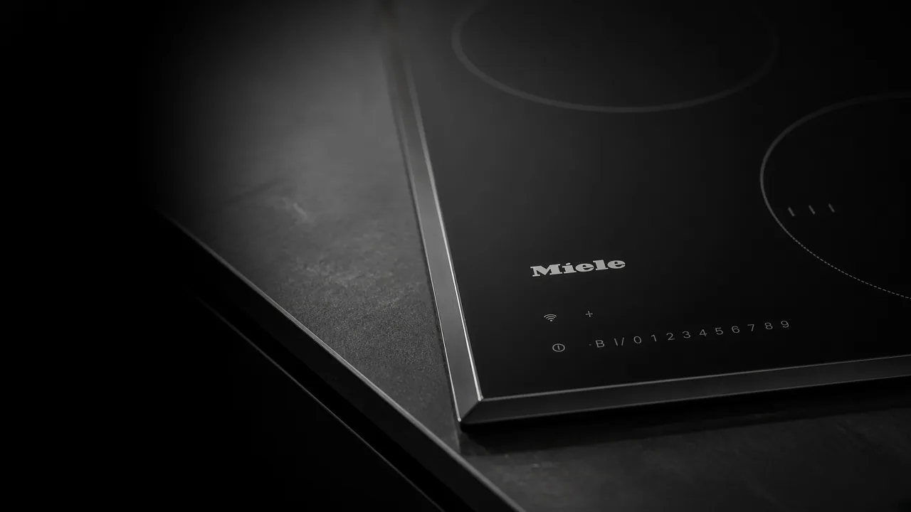 Индукционная варочная панель Miele